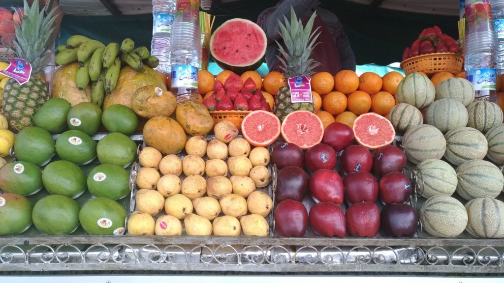 Medina di Marrakesh Marocco frutta nel souk