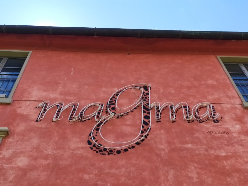 Streetart Follonica lettering Opiemme MAGMA